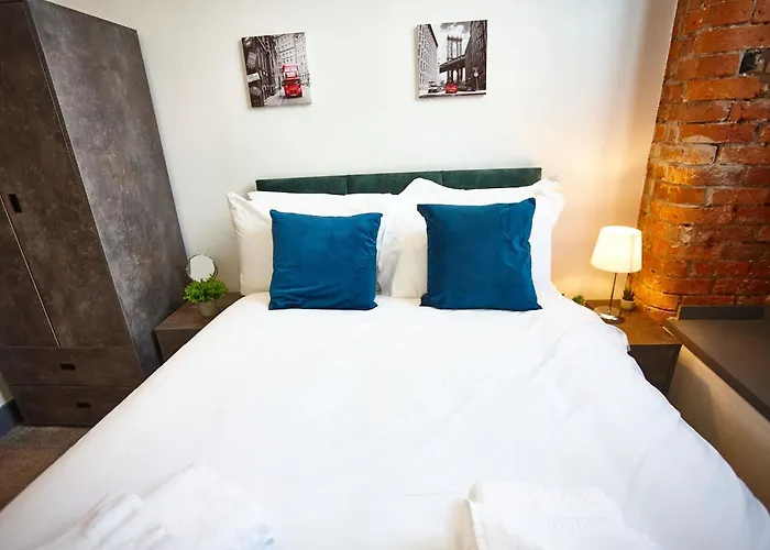 The Larimar Apartment Manchester