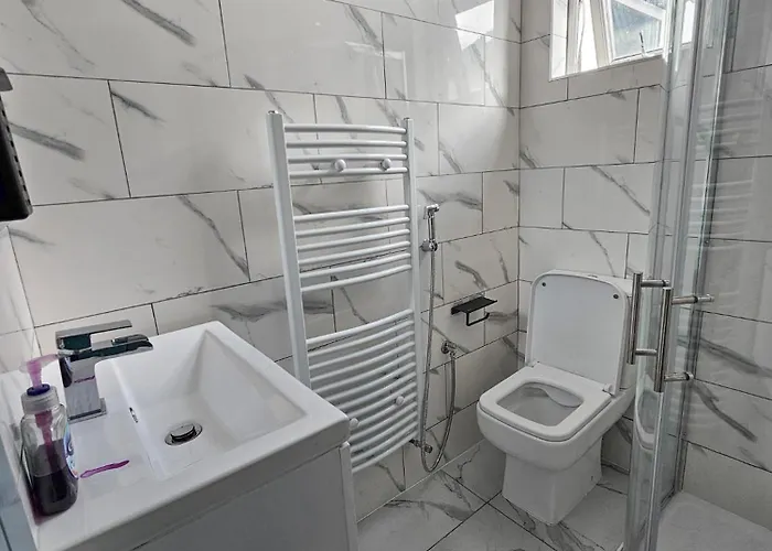 Selvedge Hideout 5Min To City With Street… - 20031