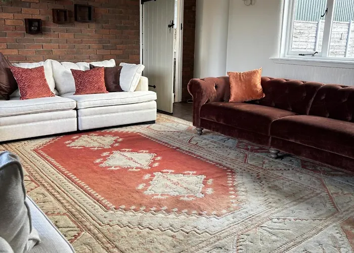 Farm Retreat * Manchester