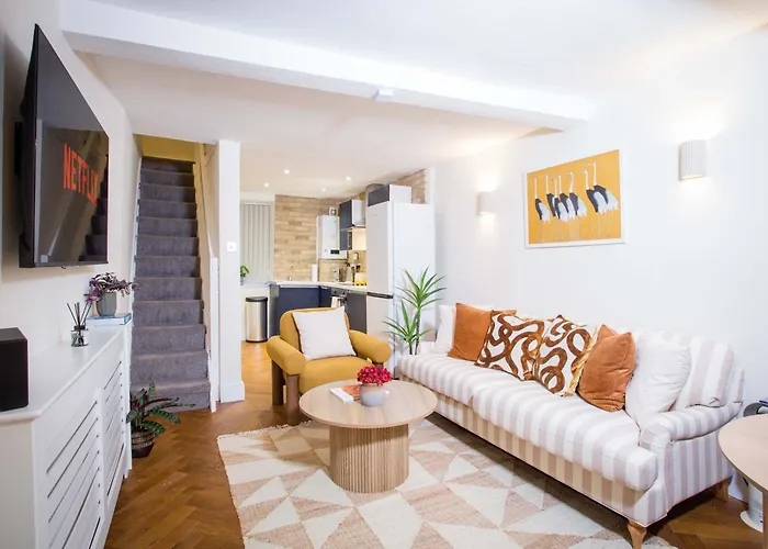 Awhile - 3-bed Townhouse Northern Quarter 맨체스터