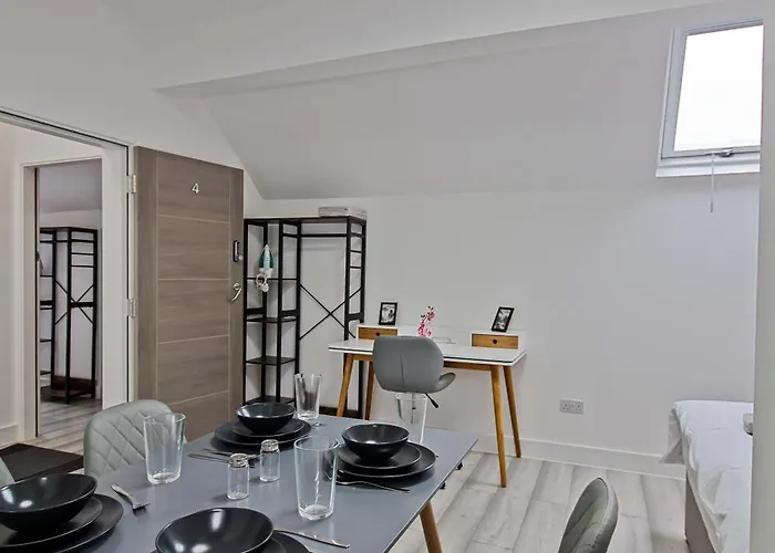 Spacious 5br House Near Centre Dom wakacyjny