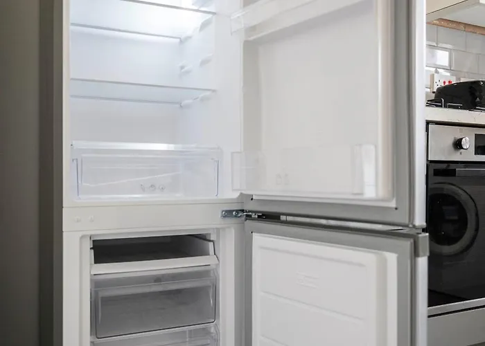 3 Bed Close To Centre Superhost Manchester