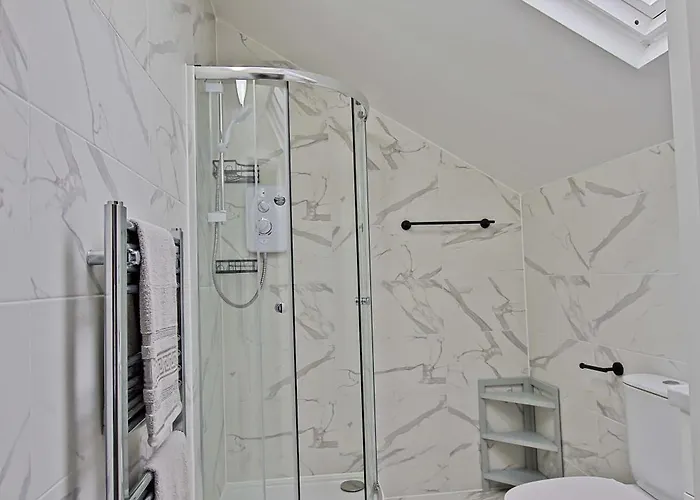 Dom wakacyjny Spacious 5br House Near Centre