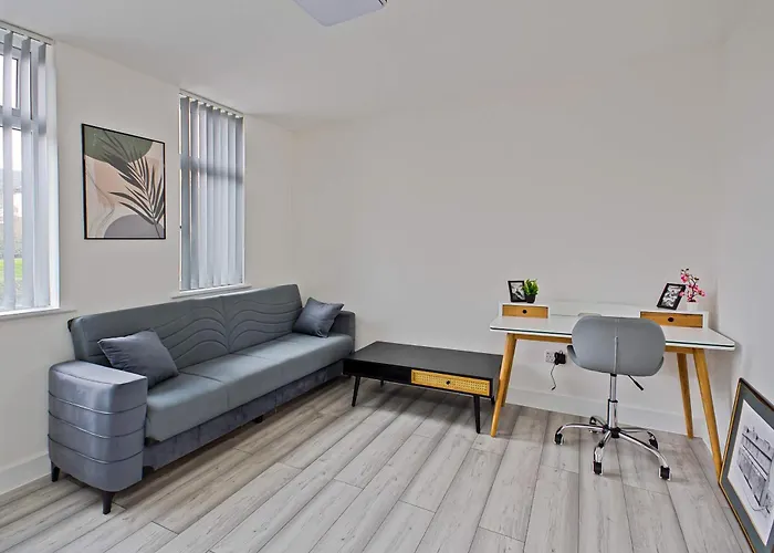 Spacious 5br House Near Centre * Manchester