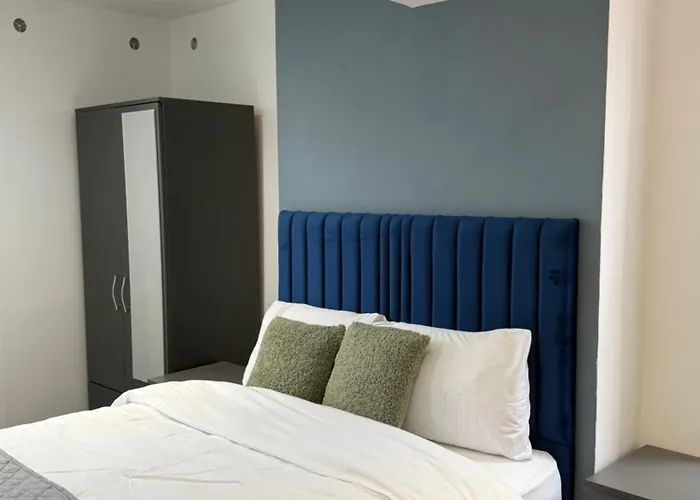 Apartamento Casa Cove 2br Flat Free Parking 5 Min To… - 20047