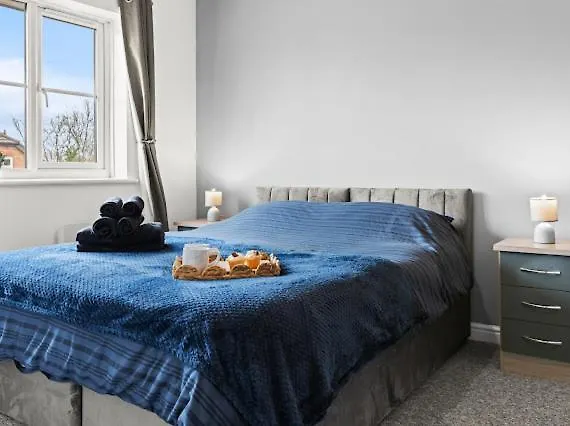Arosa Escape- Modern2 Bed Suite,sleeps 5,free Parking,ps4,kingbed,wifi,near Christies * Mánchester