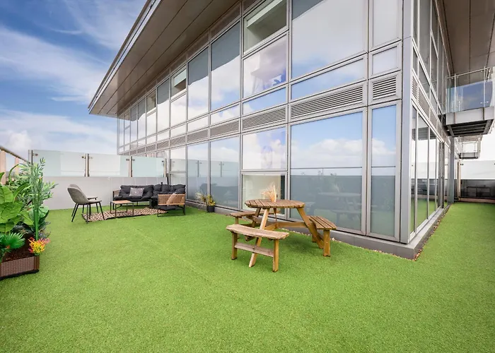 Apartamento Penthouse Skyline - 2br, Massive Terrace Retreat Mánchester