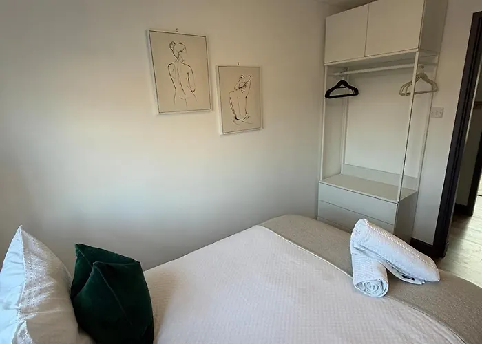 Luxury 2 Bed Mcr Centre - Free Parking Apartment Manchester