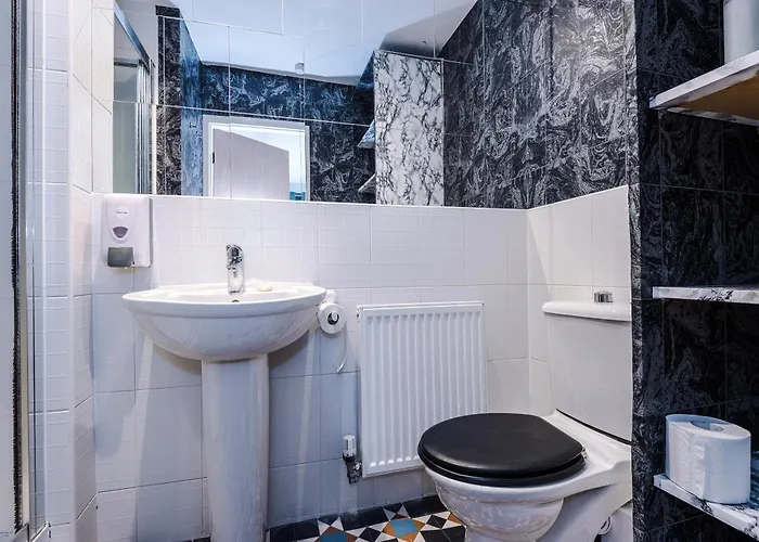 Lägenhet Salford 4 Bed House - Free Parking - Sleeps 7