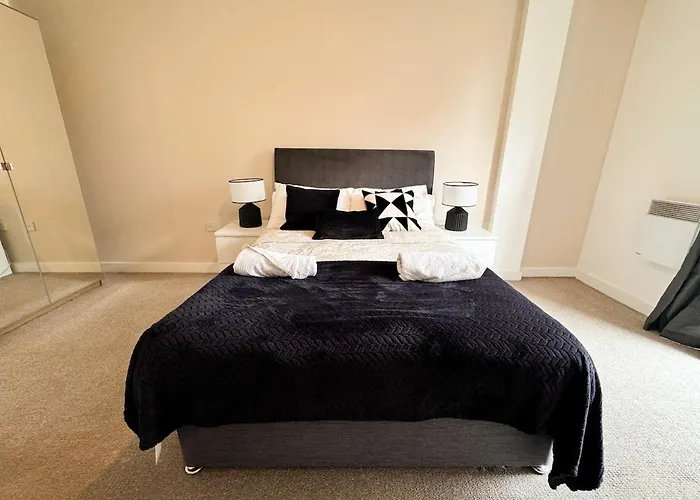 Apartment Chic 1 Bedroom Flat In The Heart Of