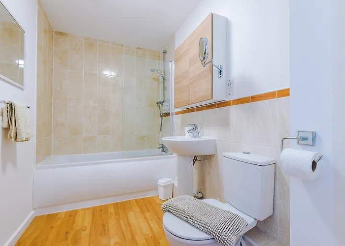 Stylish Mcr 1br Etihad Coop Live Parking Manchester