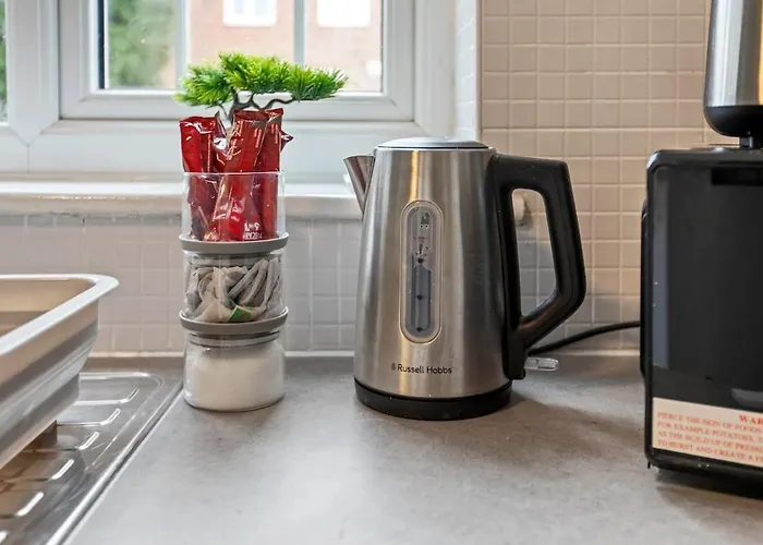 公寓 Modern 4 Bedroom House For 9 Guests With Free Parking By The Cosy Corner Nationwide 曼彻斯特