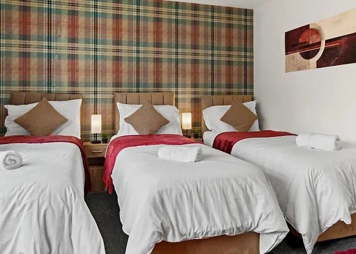 Modern 4 Bedroom House For 9 Guests With Free Parking By The Cosy Corner Nationwide * 曼彻斯特