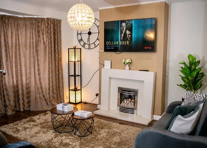 Appartamento Modern & Spacious 4 Bedroom In *