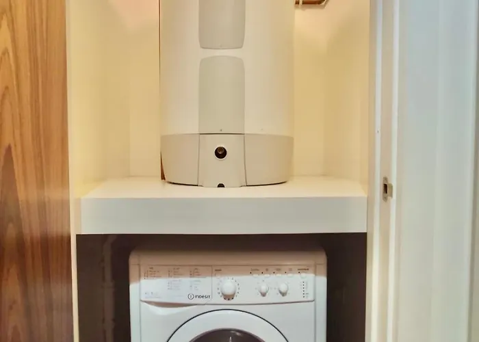 Modern Near Oxford Road, Centre * Mánchester