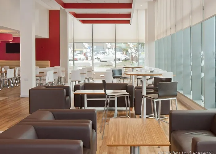 Travelodge Arena 3* Manchester