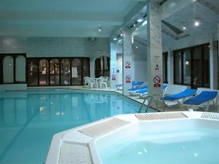 Hotel Britannia & 3*