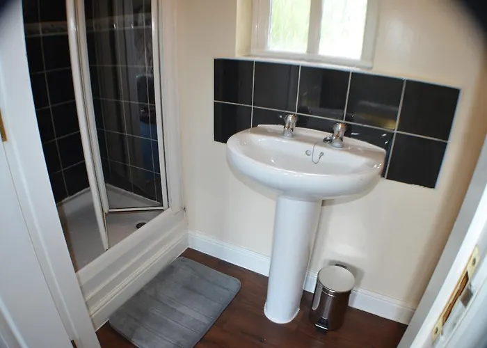 بيت ضيافة Schuster House