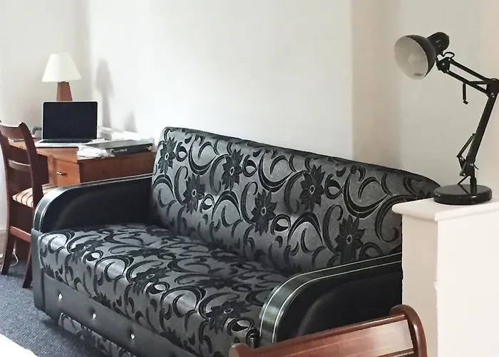 South Contractors Townhouse