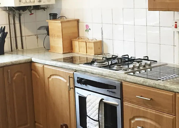 South Contractors Townhouse