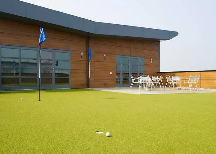 - Park, An Ihg 4* Manchester