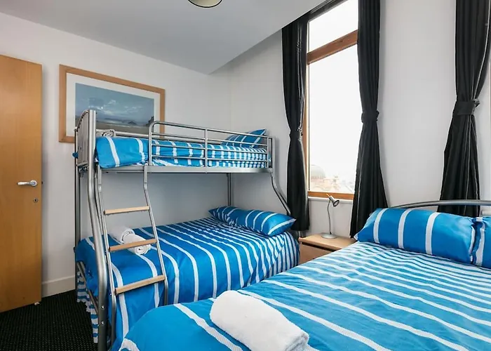 Centre With Panoramic View Daire Manchester