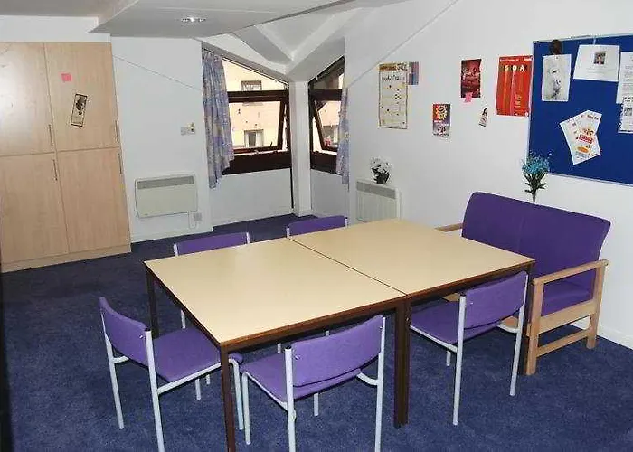 Weston Hall - Halls Of Manchester