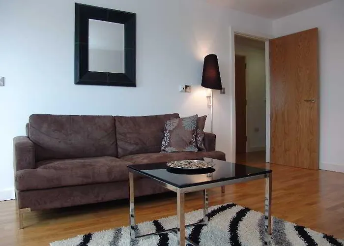 Premier Premier Salford Quays 3*