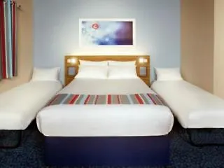 Travelodge Upper Brooks Street 3*