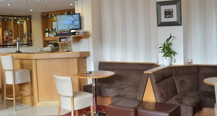 The Westlynne & Manchester