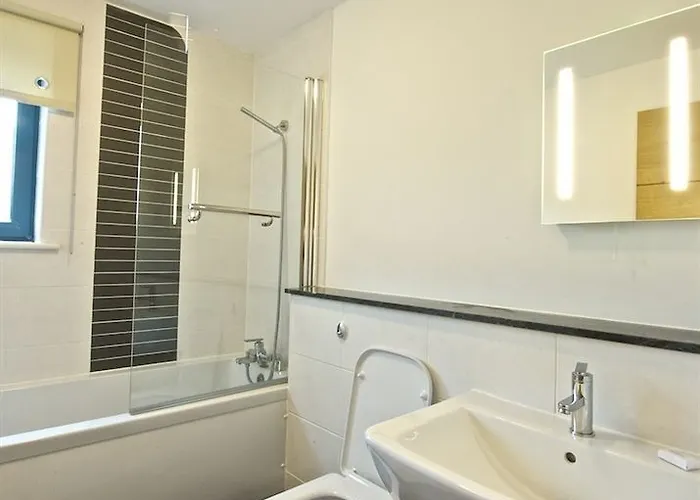 Dreamhouse Manchester West Salford (Greater Manchester)