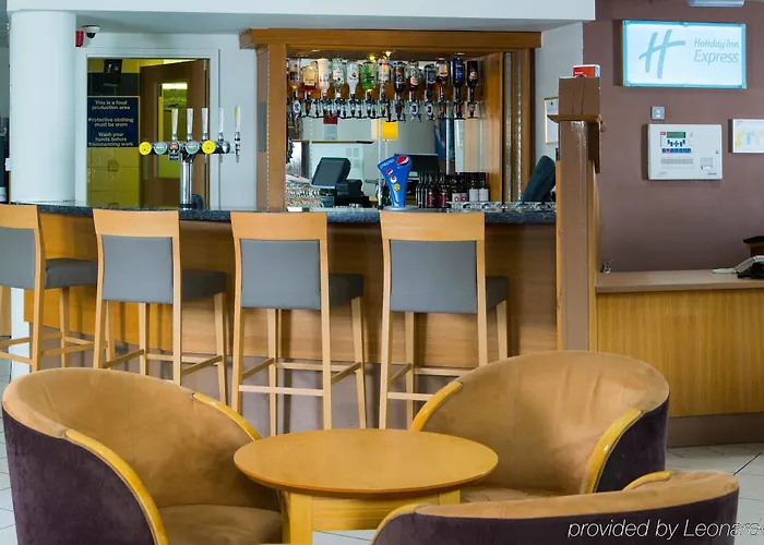 Hotel Express East By Ihg