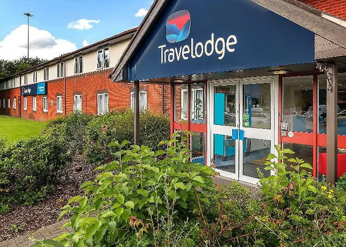 Travelodge Sportcity 3*