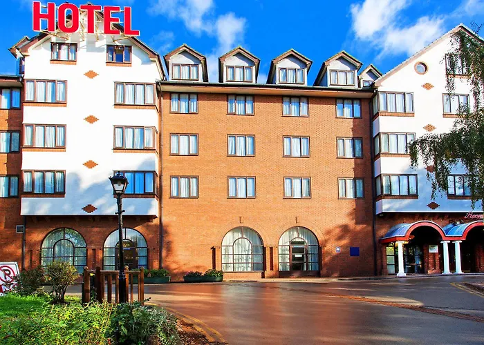 Britannia & Manchester