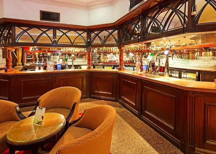 Britannia & 3* Manchester