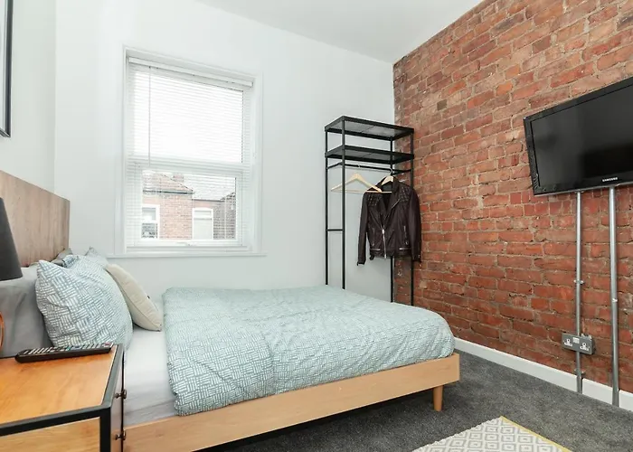 펜션 Park House - Large 3 Bedroom Victorian House, 10 Mins From *