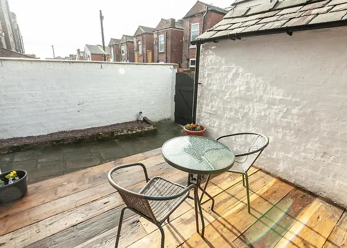 Ferienhaus Park House - Large 3 Bedroom Victorian House, 10 Mins From Manchester