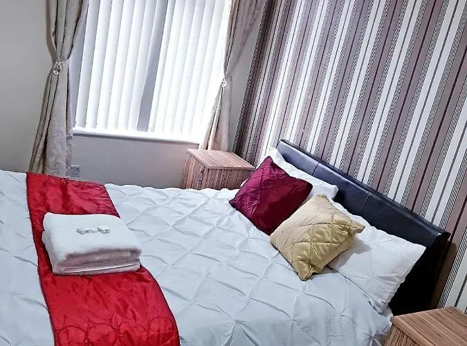 Knutsford House Holidays