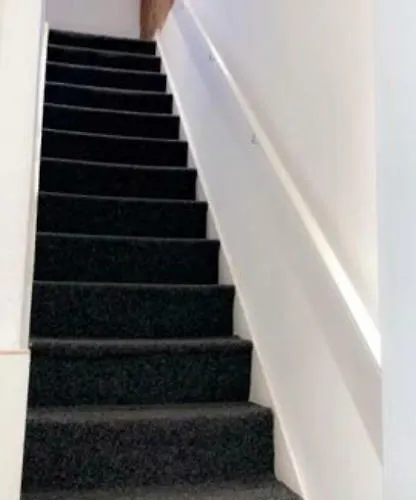 Spacious Shude Hill With Balcony