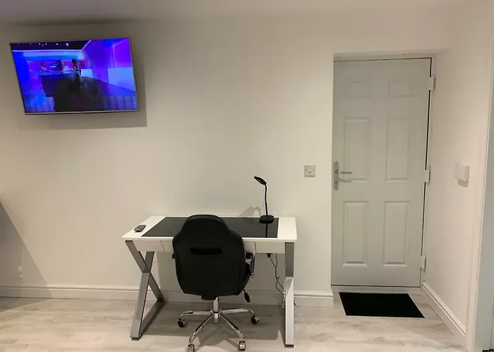 Sark House Chorlton Апартаменты Манчестер