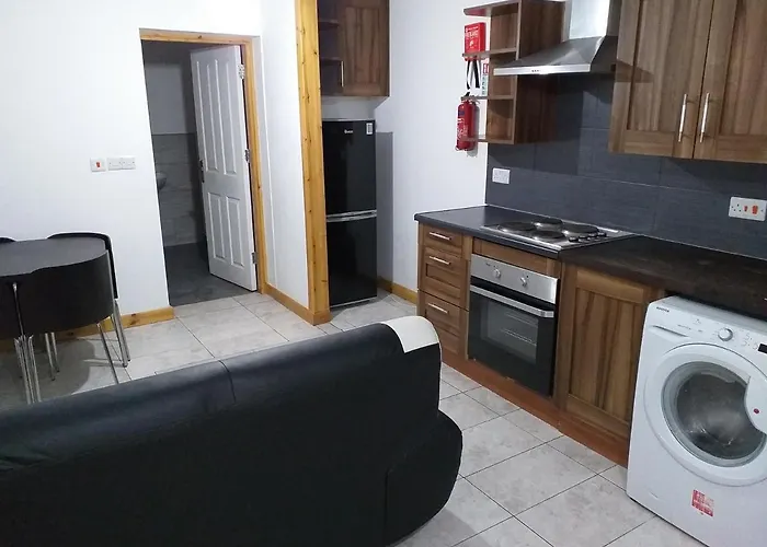 Отель Unique Executive Luxury *