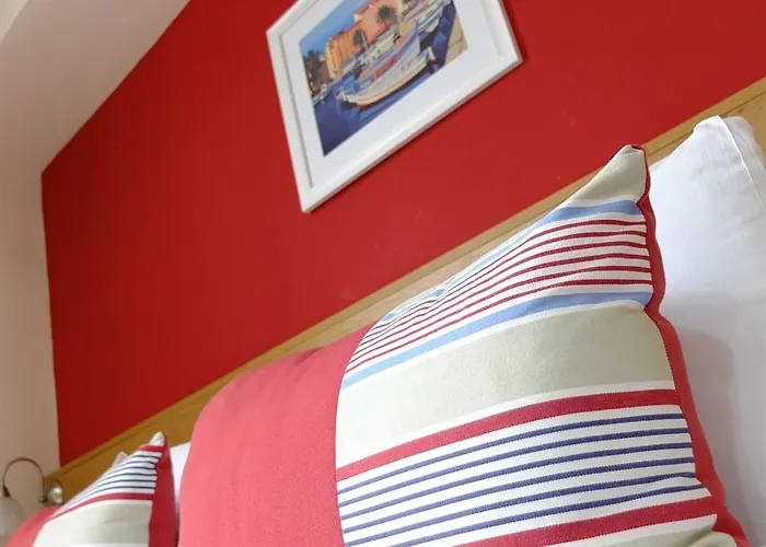 Ville Hotel Szálloda