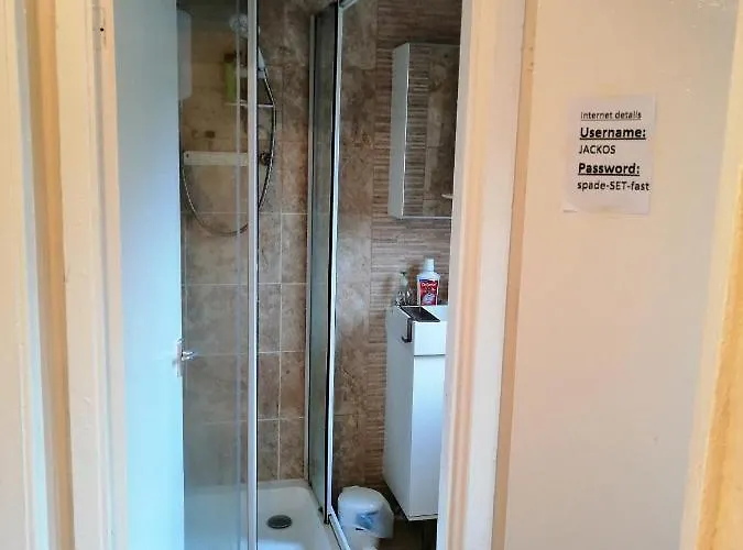 Memory Homes Mm H * Manchester