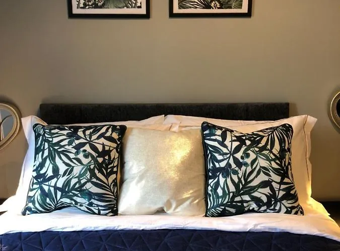 Pensionat 3. Stylish Private Double Near Centre Manchester