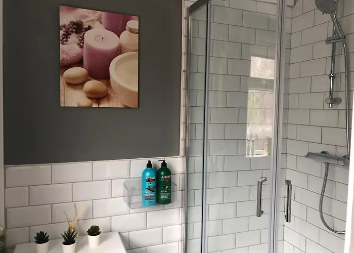 3. Stylish Private Double Near Centre * Manchester