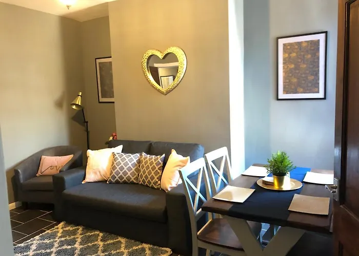 게스트하우스 3. Stylish Private Double Near Centre 맨체스터