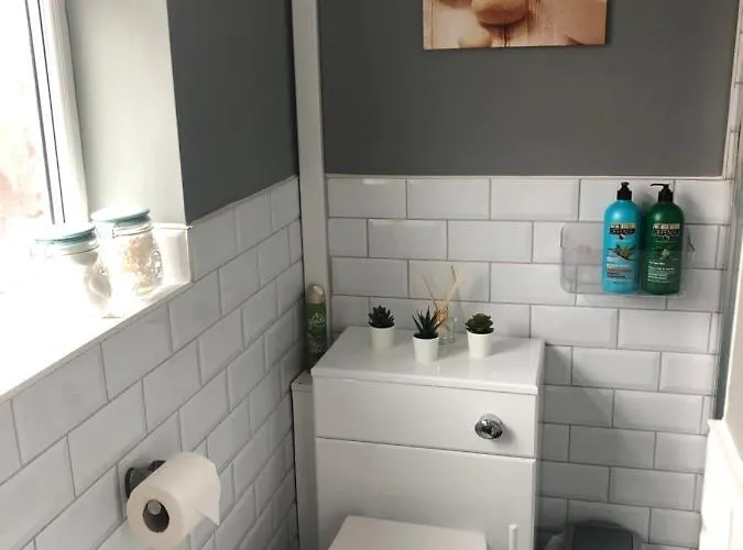 3. Stylish Private Double Near Centre 게스트하우스