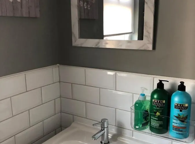 3. Stylish Private Double Near Centre