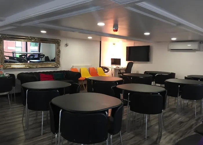 Rahman Hostel Manchester