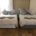 Bed & Breakfast Big Rusholme With Tv And Private Bathroom-parking&wifi Manchester
